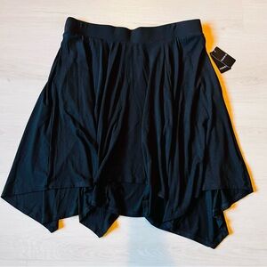 Torrid Women's Super Soft Black Handkerchief Mini Skirt Size 1/14-16 NWT